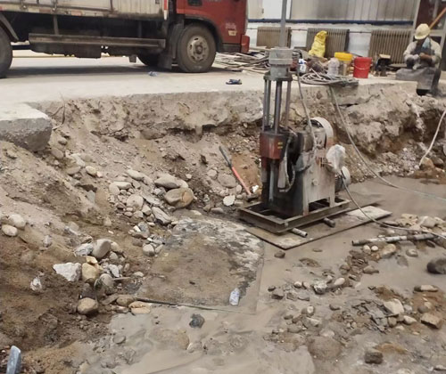 金平公路下沉压浆
