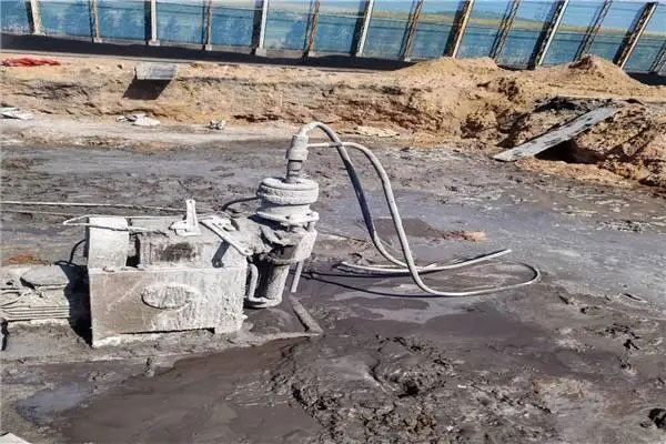 金平水泡基础注浆加固